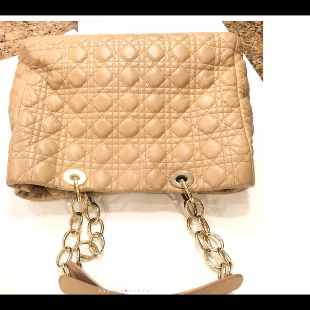 Dior bag - Picture 3 of 8